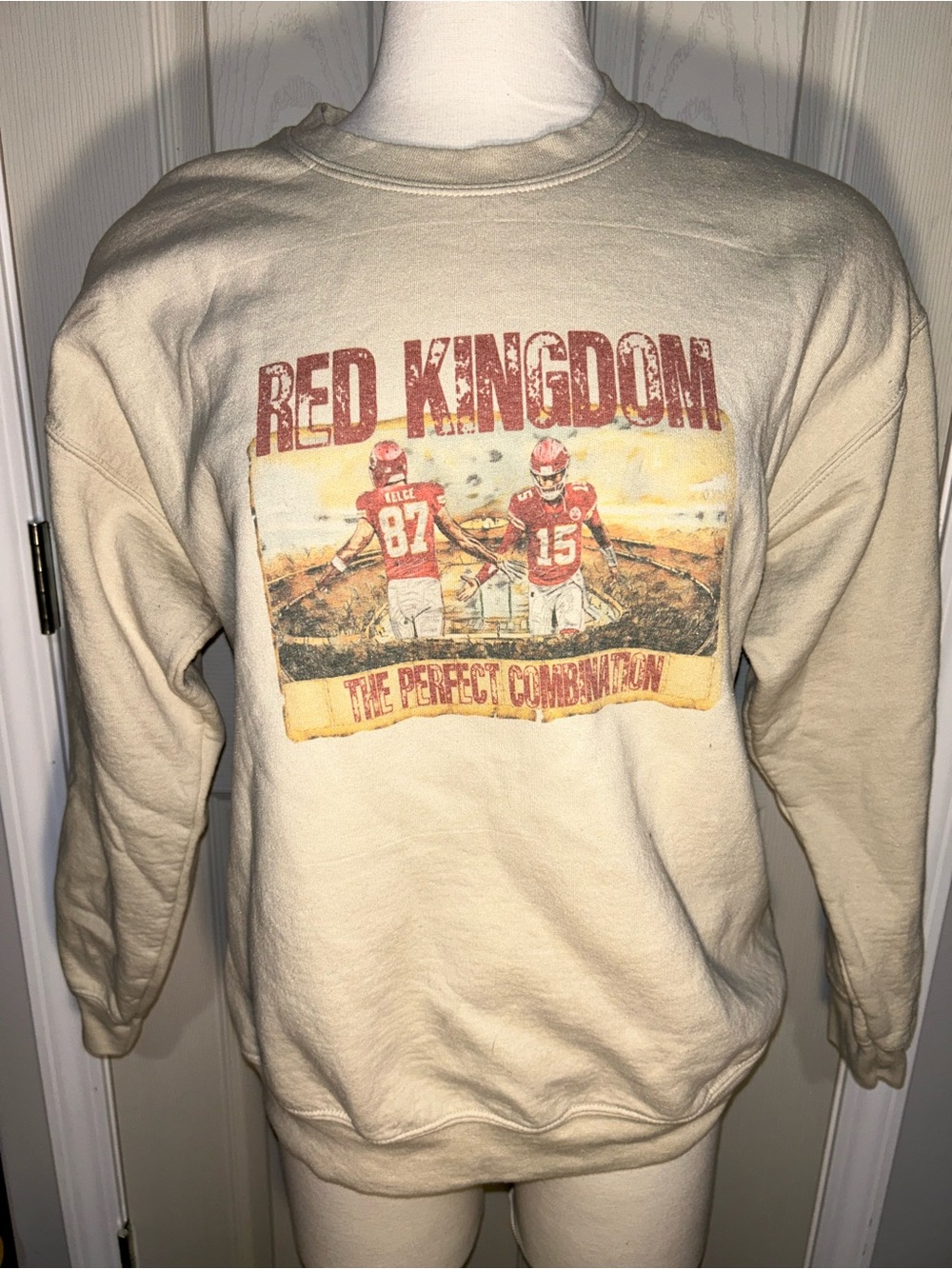 Gildan Chiefs Crewneck Sweatshirt